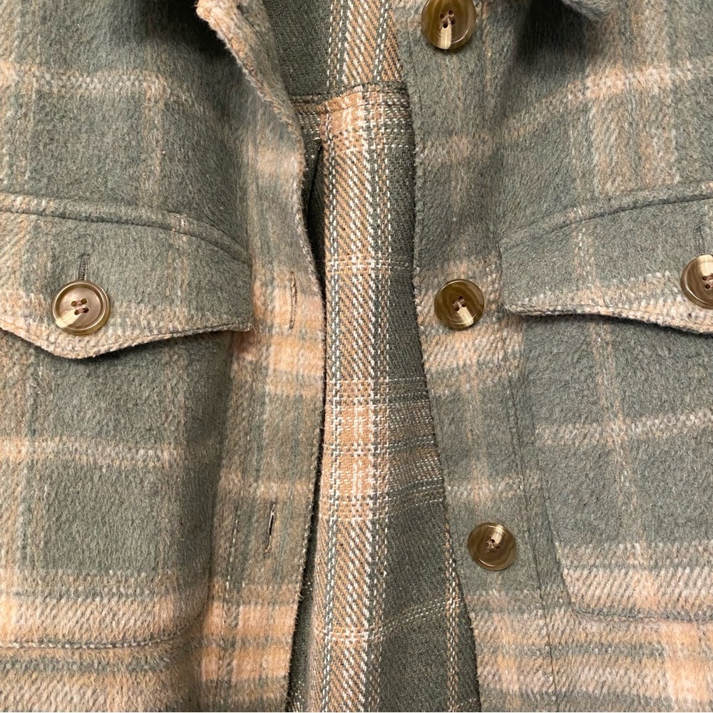 BP. Plaid Brushed Shacket in Green Hedge Plaid. Size Small. 💚 - Picture 10 of 10